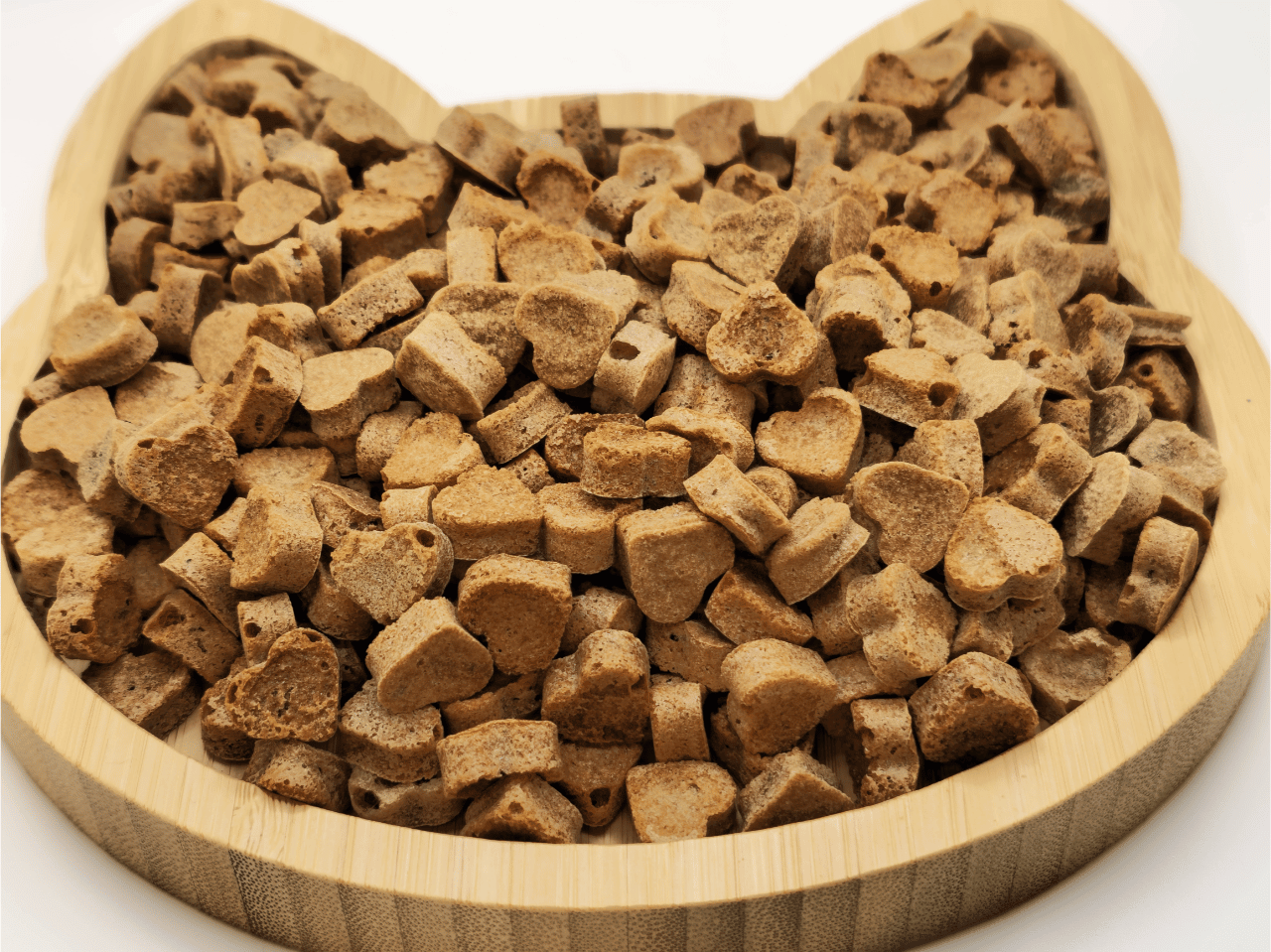 Chick 'N' Nip Love Bites Organic Cat Treats From Glamorous Pups
